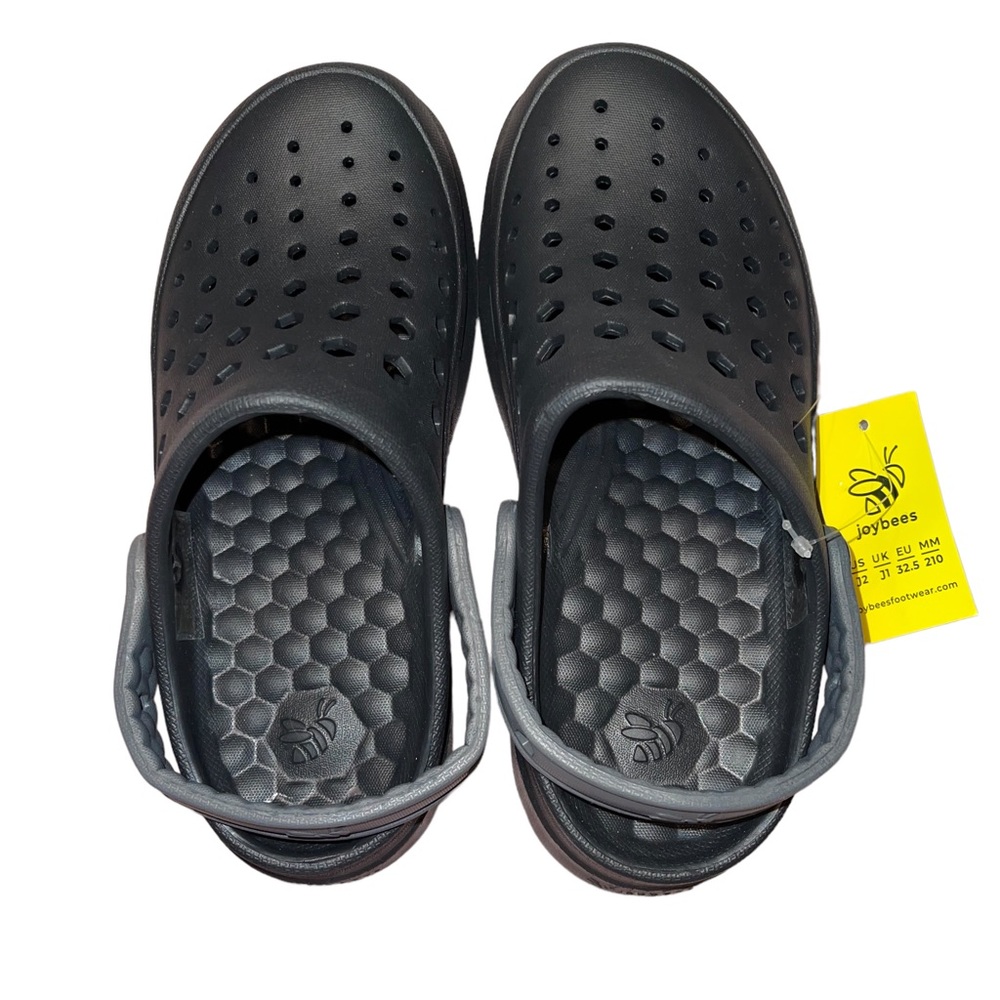 Kids Joybees Sandals Black in color, Size J2